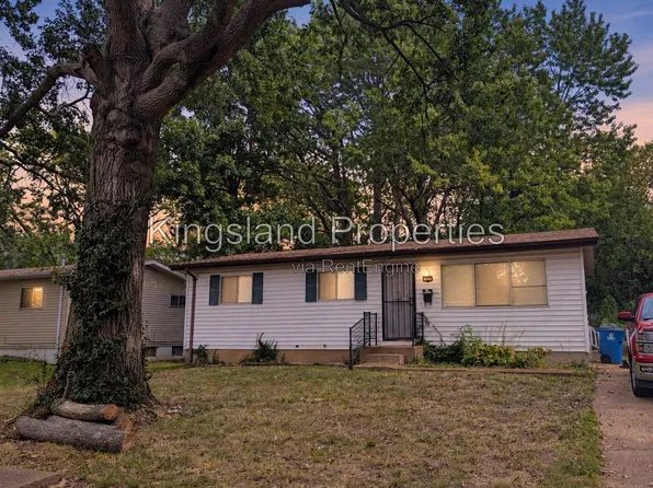 276 Elmdale Dr, Saint Louis, MO 63135