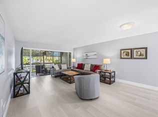 (Undisclosed Address), Sarasota, FL 34235