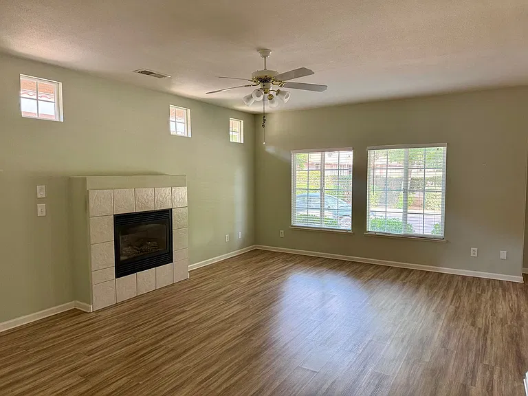 3563 Century Cir — Photo 3