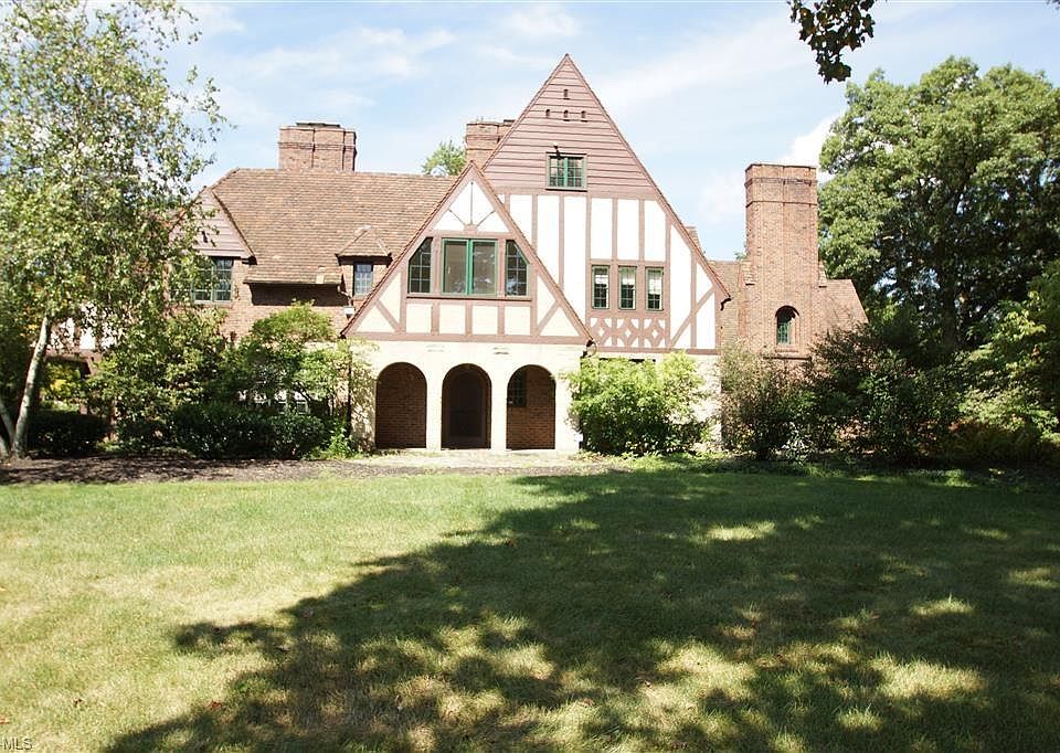 125 44th St NW, Canton, OH 44709 Zillow