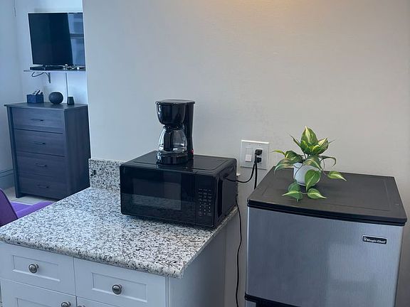 5th image of 444 G St Unit 42