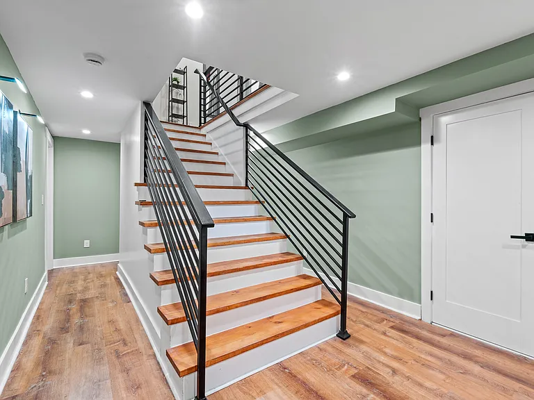 Maxwell Dr SW — Photo 22