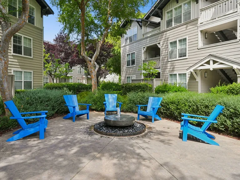The Presidio Apartments — Photo 44