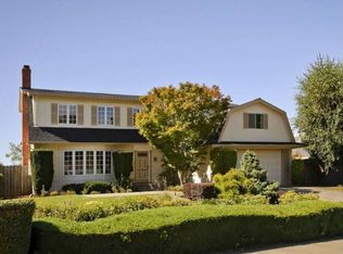 2739 Saint James Rd, Belmont, CA 94002