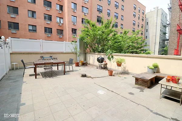 Rented by Citi Habitats | media 11