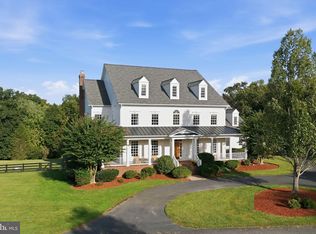 9606 Beach Mill Rd, Great Falls, VA 22066