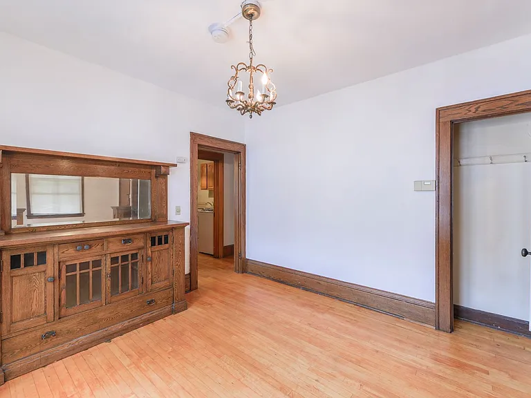 3837 Grand Ave South — Photo 7