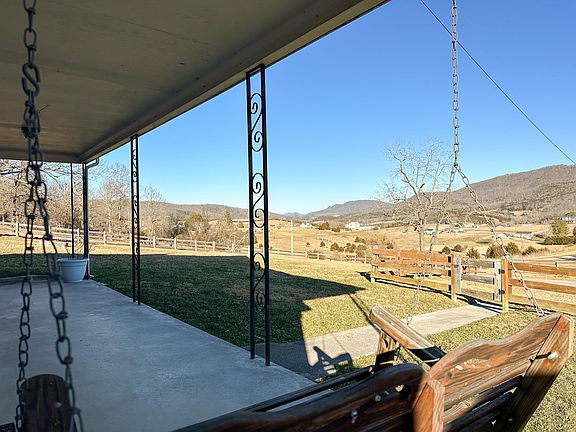 5th image of 2657 Bunny Trail Dr