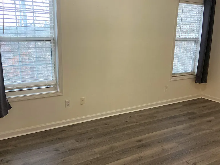 3261 Serenade Ct — Photo 30
