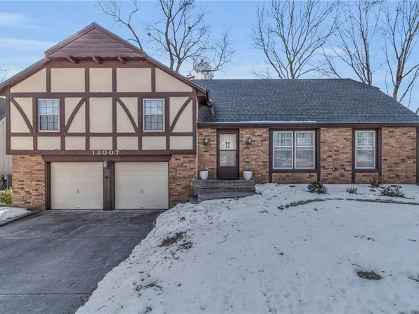 13007 W 78th Ter, Lenexa, KS 66216