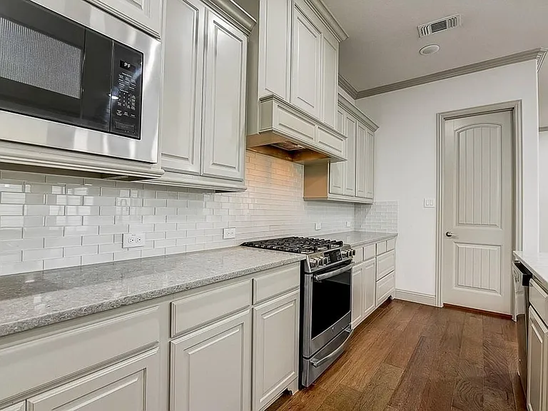 4145 Sechrist Dr — Photo 5