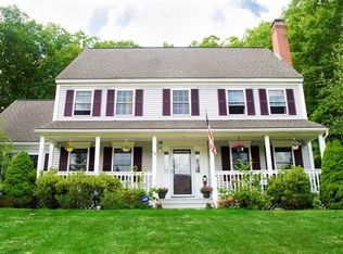 144 Robbs Hill Rd, Lunenburg, MA 01462