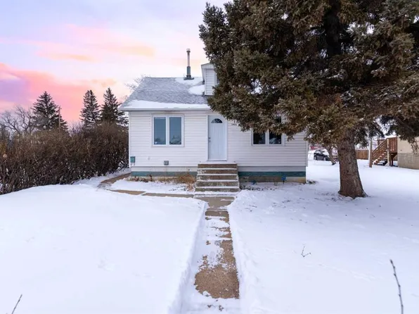 3402 E 49th Ave, Lloydminster, SK S9V 0R5
