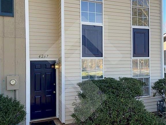 2nd image of 4267 Grogan St NW