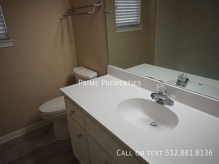 3845 Ranch Road 2222 #34 — Photo 23