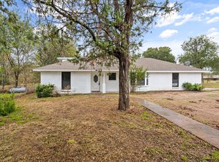 2716 Overton Ct, Granbury, TX 76048