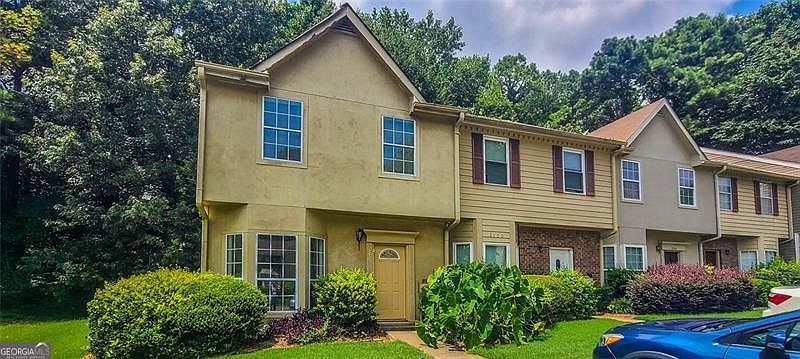 1st image of 2120 Fairways Ct NW
