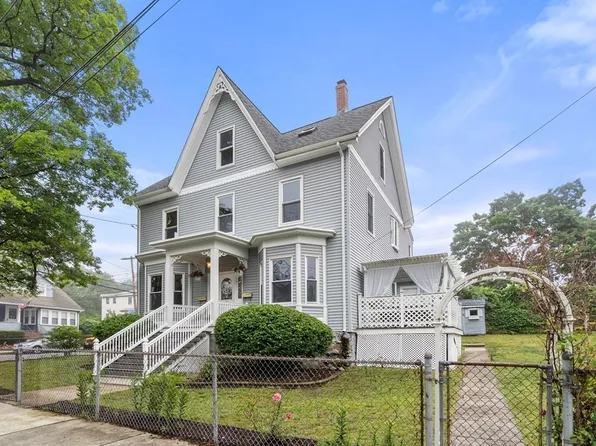 87 Seaview Ave, Malden, MA 02148