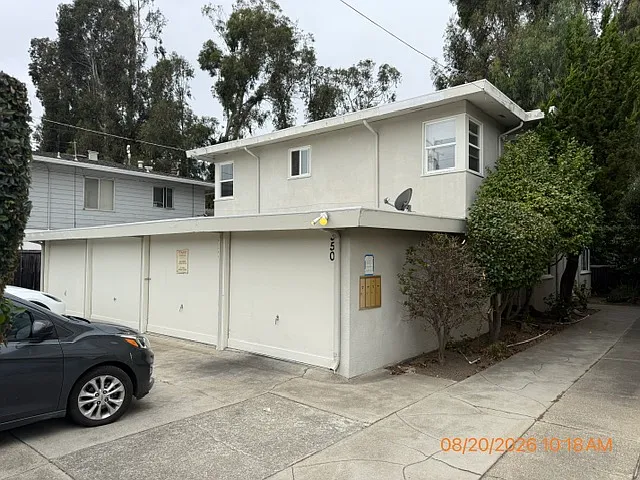 350 Chumalia St #10