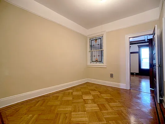 Rented by Triplemint | media 8