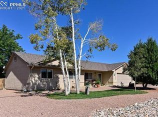 407 W Archer Dr, Pueblo West, CO 81007