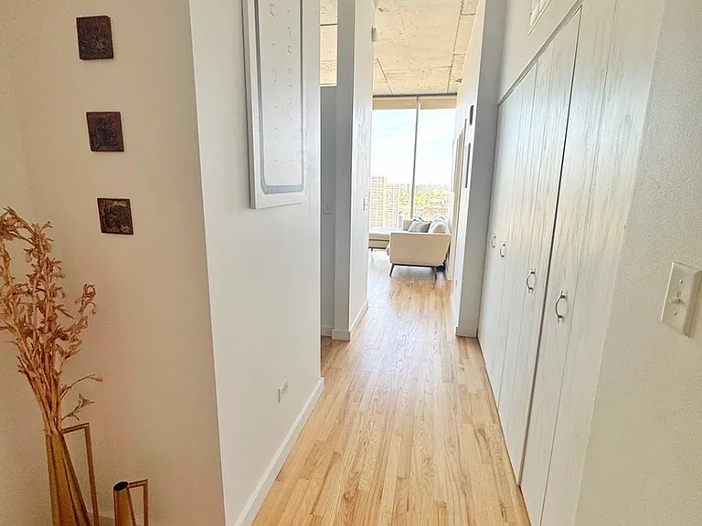 1720 S Michigan Ave #2409 — Photo 8
