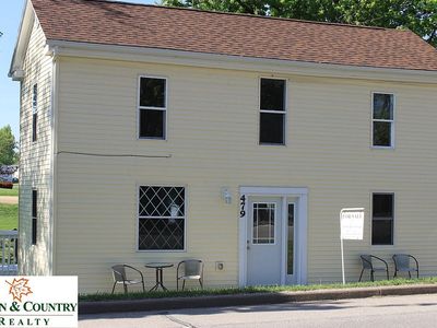 479 W Main St, Benton, WI, 53803