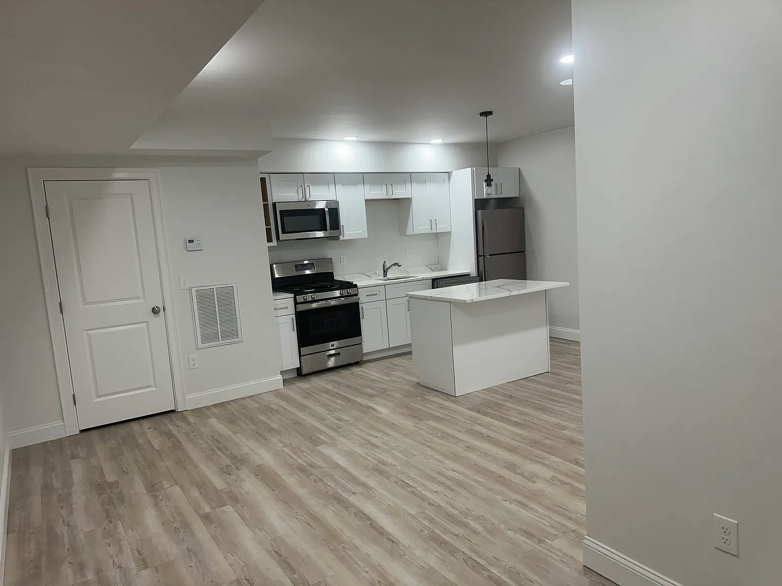 386 High St — Photo 3