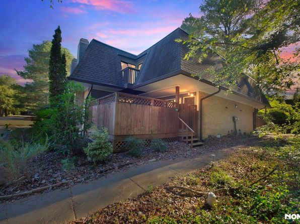 120 Finley Forest Dr