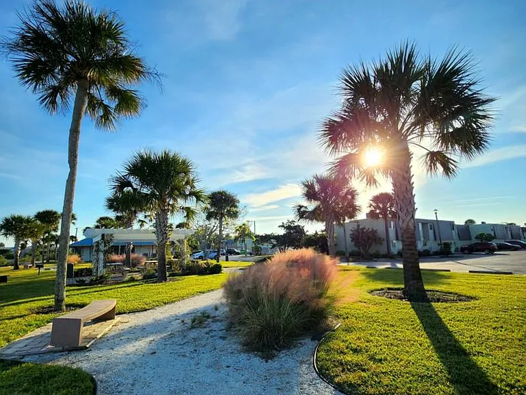 Sailpoint Bay — Photo 13