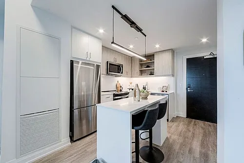 291 Queens Ave Photo 1