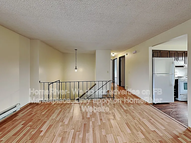 12620 E 31st Ave — Photo 2