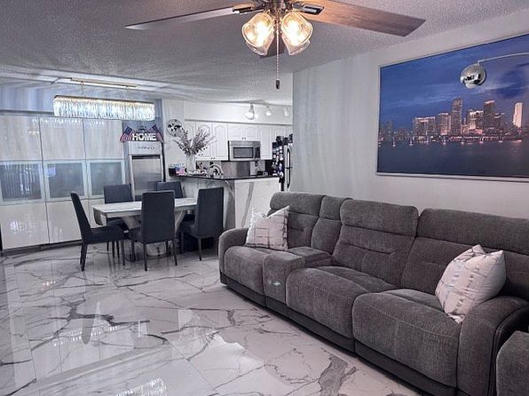 7824 Sonoma Springs Cir