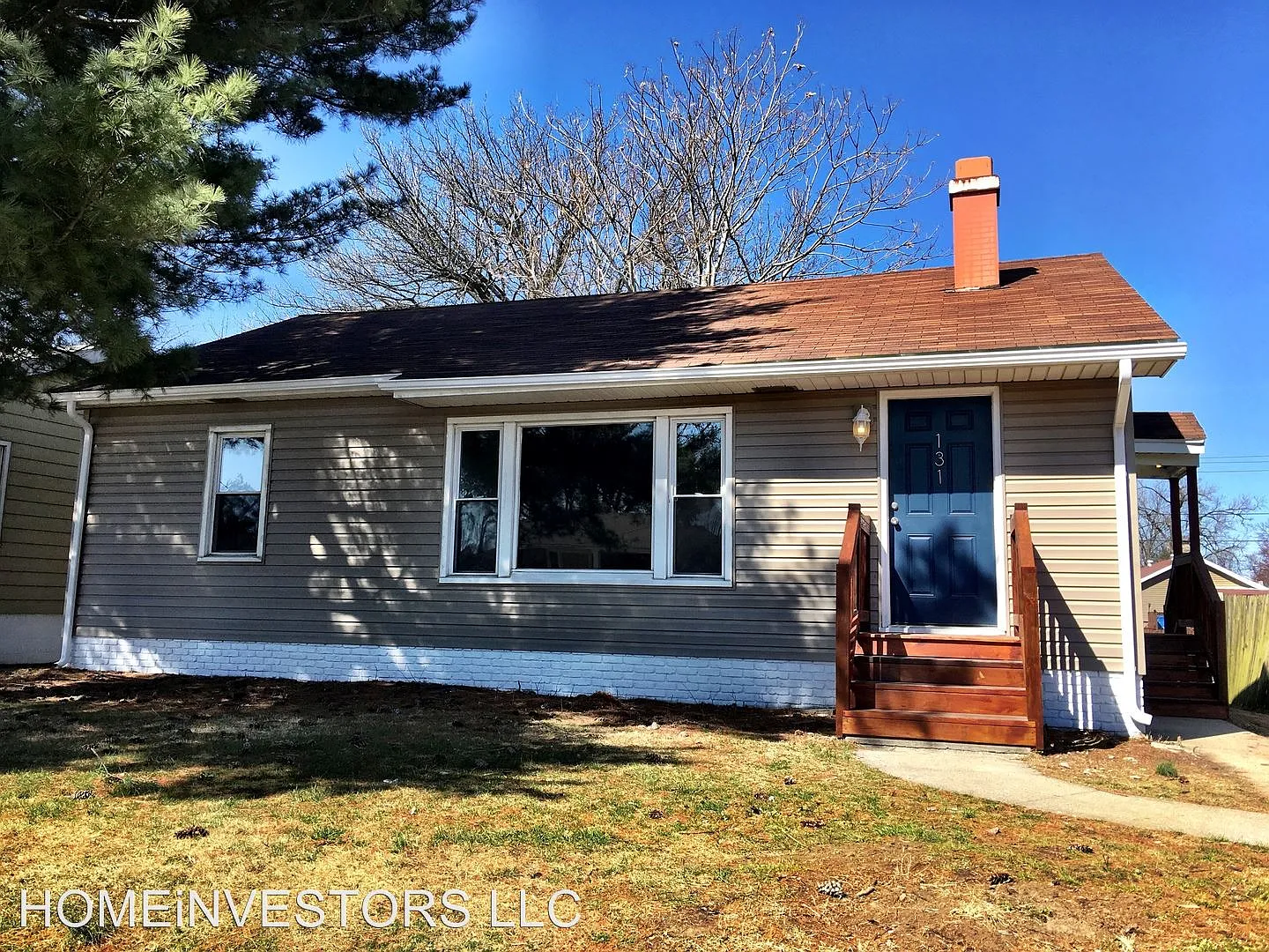 131 Vanpreter Ave photo 1