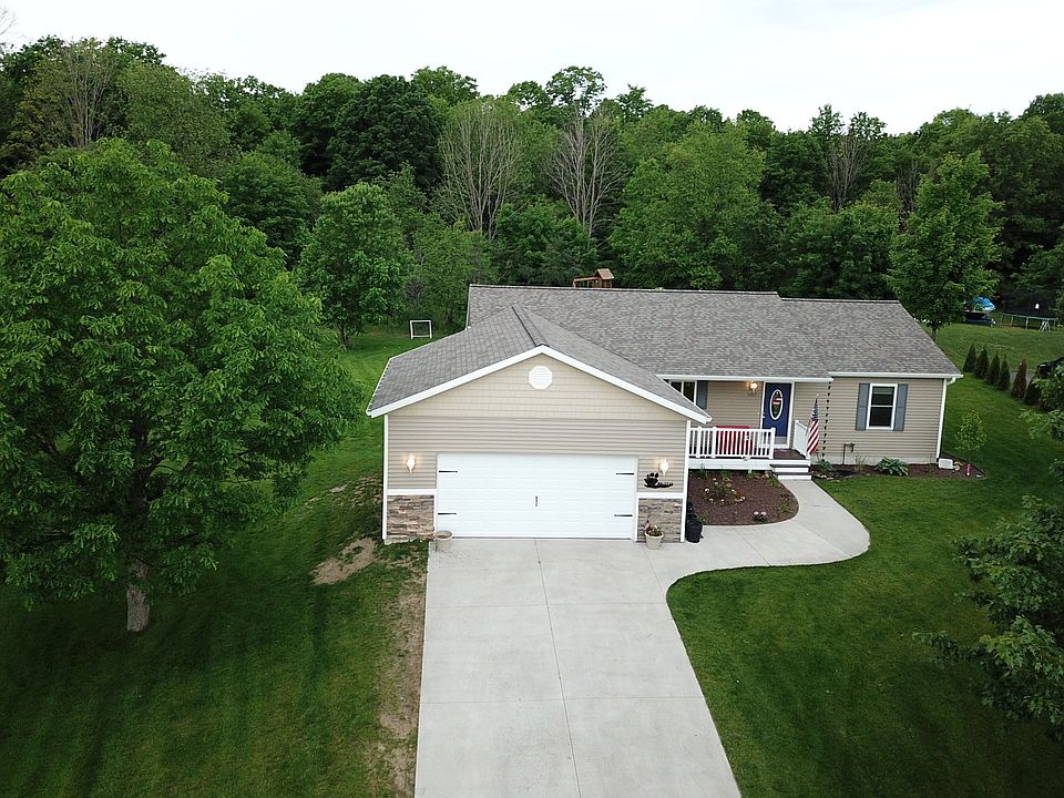 1st image of 1907 Sweetfern Way