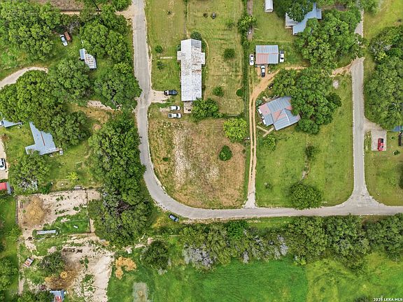 4th image of 1429 GREENLAWN PKWY LOT 1&PT2