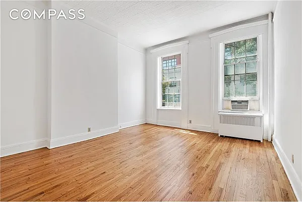 Rented by Compass | media 11