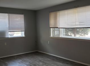 606 S Prairie St APT 8, Champaign, IL