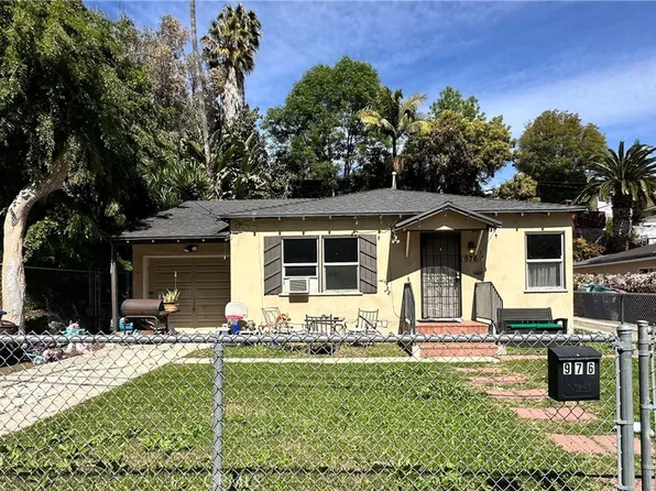 974 W 5th St, San Pedro, CA 90731