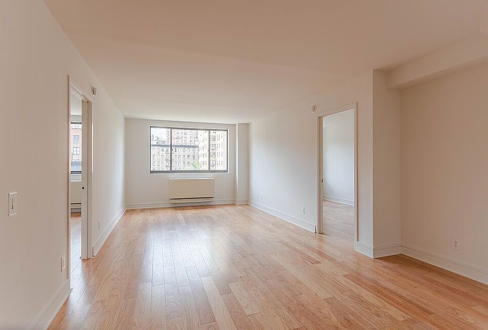 1st image of 323 W 96th St APT 415