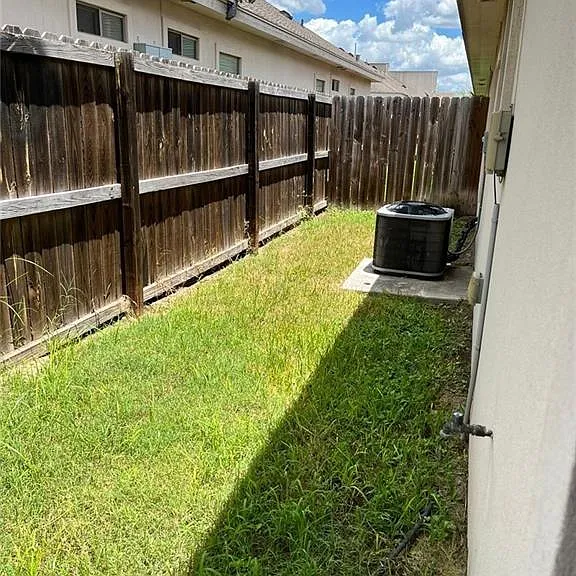 2812 Sabercat Ave #4 — Photo 13