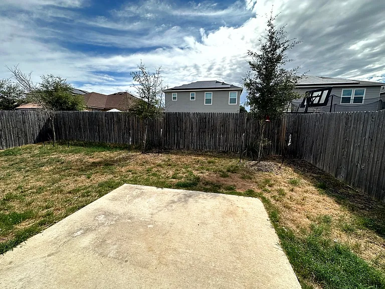 7968 Broussard — Photo 4