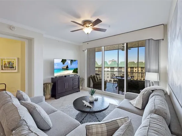 400 Flagship Dr, Naples, FL