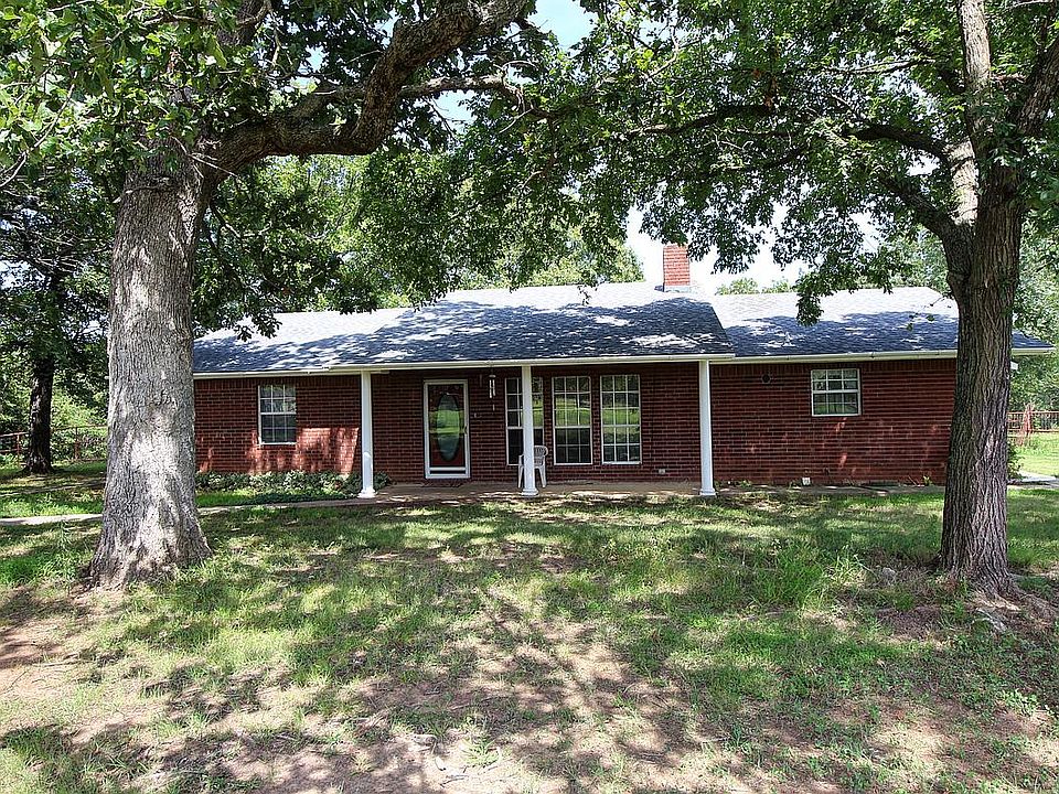 1st image of 18322 E Oakridge Way