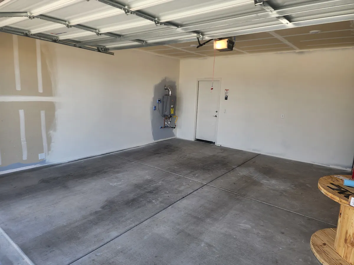 Building Photo - 11924 E Chamrod Dr