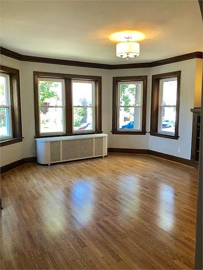 1st image of 1939 Scoville Ave #1R