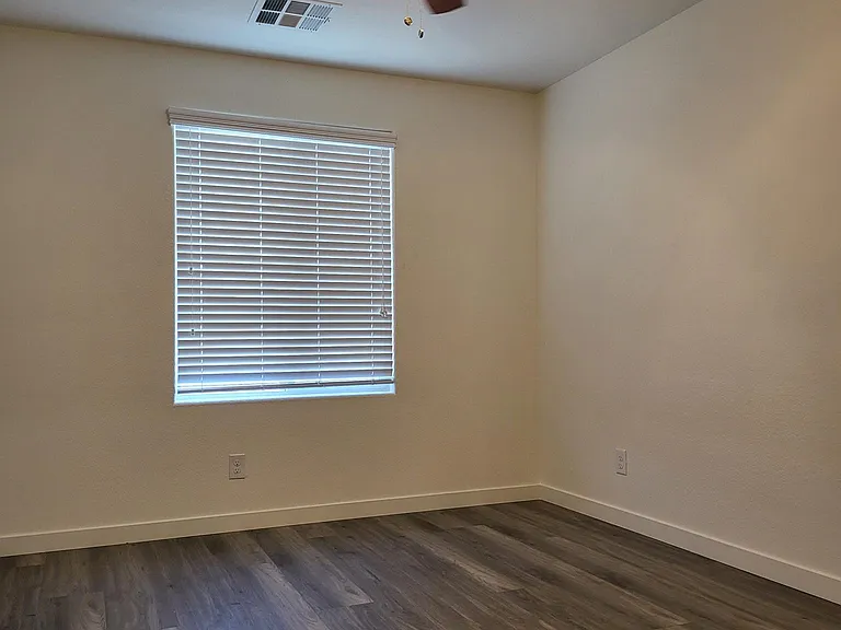 5663 Iron Rock Dr — Photo 20