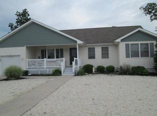 10 Victory Dr, Rio Grande, NJ 08242