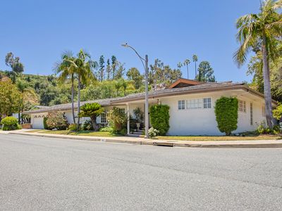 1801 Greenbriar Rd, Glendale, CA, 91207