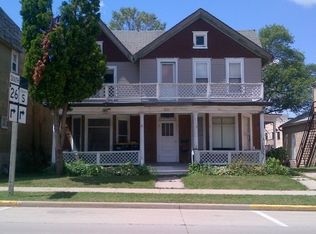 117 S Main St, Juneau, WI 53039